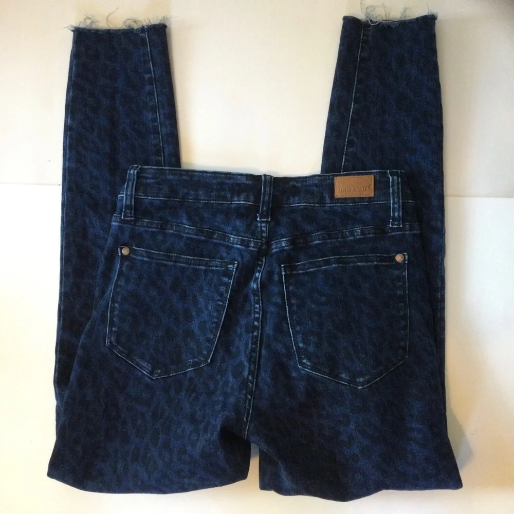 Judy Blue Los Angeles Patterned Denim Blue Jeans Skinny Fit Chic Size 5/27 - Picture 3 of 9